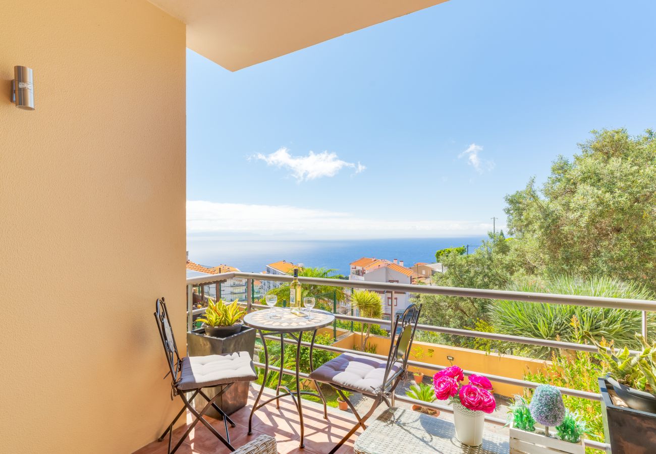 Apartamento en Caniço - Vista Mar by Atlantic Holiday