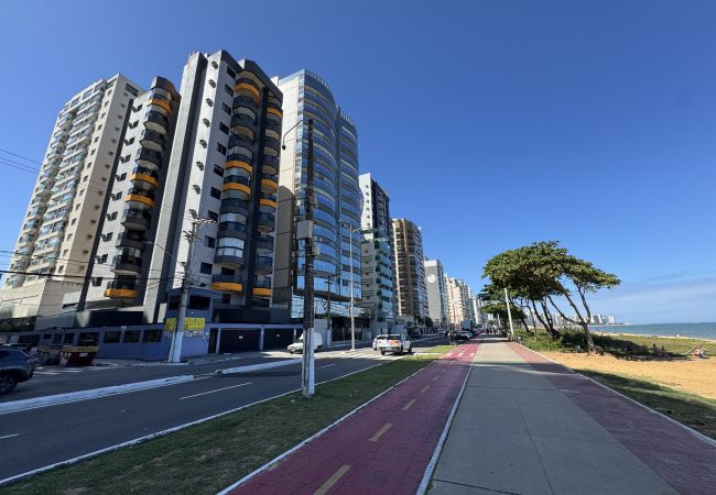 Apartamento en Vila Velha - Lindo Apto frente ao mar da Praia de Itaparica ES