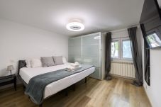 Chalet en Madrid - Chalet Ciudad Lineal 3HH M (MIS57)