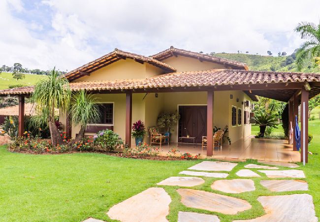 Casa en Capitólio - CASA CAPITÓLIO / ESCARPAS- Morada da Onça e Piscina