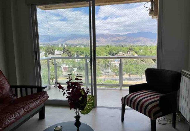 Apartamento en Mendoza -  Divino Departamento con Vista a la Montaña!