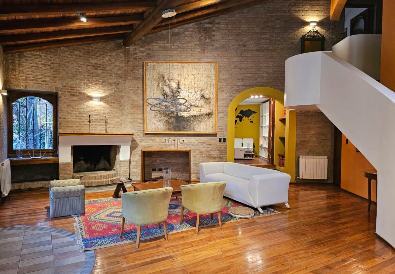 Casa en Luján de Cuyo -  Espectacular casa en exclusivo barrio privado