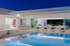 Destino turístico con alojamiento disponible para reservar en Liviind Travel