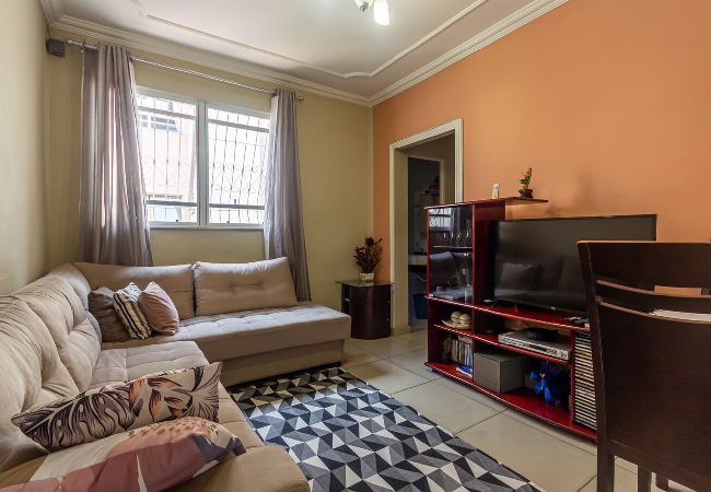 Apartamento en Belo Horizonte - Apto com ótima localização, Wi-Fi e garagem