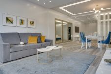 Apartamento en Câmara de Lobos - Torre Palace I by Atlantic Holiday