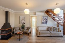 Apartamento en Gramado - Duplex 4 Suítes no Coração de Gramado