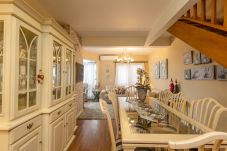 Apartamento en Gramado - Cobertura 4 suítes no coração de Gramado!