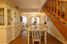 Apartamento en Gramado - Cobertura 4 suítes no coração de Gramado!