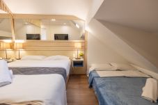 Apartamento en Gramado - Dúplex 4 quartos-3 suítes-4 ban, 350 m rua coberta