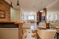 Apartamento en Gramado - Alto Padrão 2 dorm (1 suíte), a 150 m da R Coberta