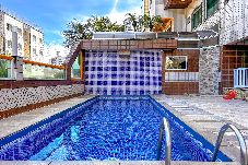 Apartamento en Praia Grande - Apto com WiFi a 140 metros da Praia do Caiçara/SP