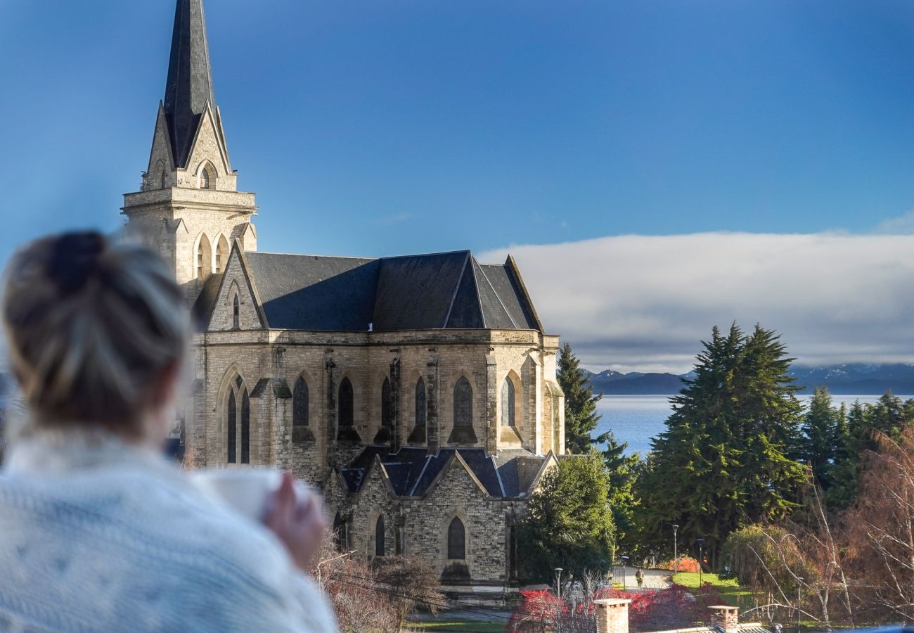 Apartamento en San Carlos de Bariloche - Mutisia departamento con vista al lago y  Catedral en Bariloche