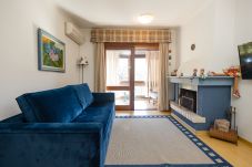 Apartamento en Gramado - Apto aconchegante a 400m da Rua Coberta!