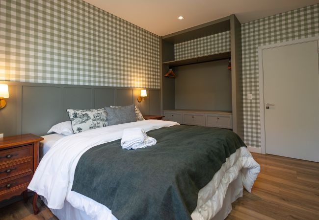 Apartamento en Gramado - Conforto e sofisticação no centro, a 400m da Rua Coberta