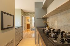 Apartamento en Gramado - Conforto e sofisticação no centro, a 400m da Rua Coberta