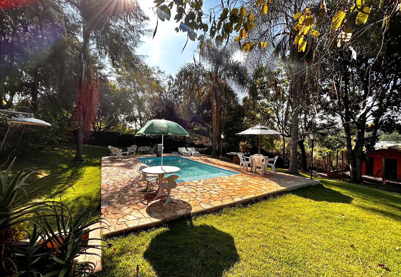 Casa en Bragança Paulista - Casa de Campo con Piscina y Área Gourmet | Bragança