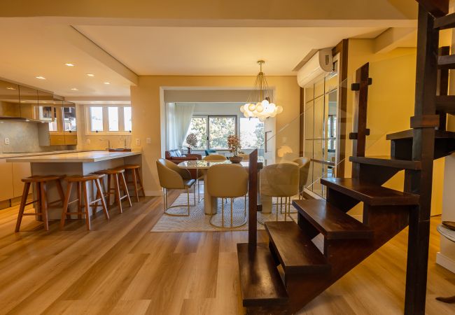 Apartamento en Gramado - NOVO! Duplex 4D (3 suites) a 600m da Rua Coberta