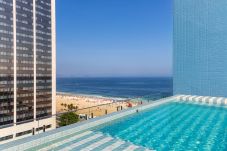 Apartamento en Rio de Janeiro - Vista al mar y balc&amp;amp;oacute;n con ba&amp;amp;ntilde;era | Q21