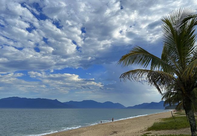 Casa en Caraguatatuba - Casa aconchegante perto da Praia de Massaguaçu