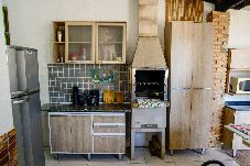 Casa en Caraguatatuba - Casa perto das principais praias c WiFi e churrasq