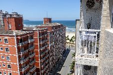 Apartamento en Praia Grande - Apto confortável a 150m do mar completo com lazer