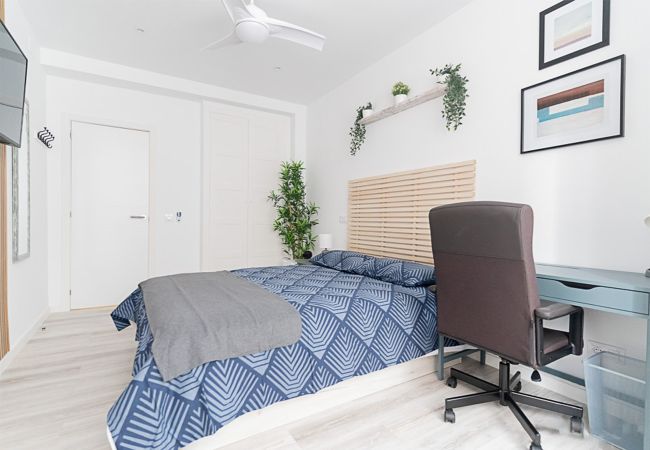 Alquiler por habitaciones en Madrid - London: habitación con confort, comodidad y áreas compartidas Chamartín – Temporal