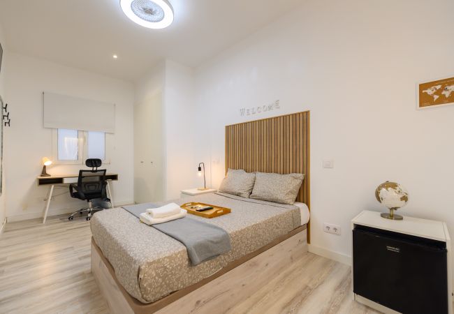 Alquiler por habitaciones en Madrid - Roma: habitación con comodidad y zonas compartidas Gran Vía-Madrid.Temporal