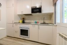 Alquiler por habitaciones en Madrid - Tarija: Habitación con confort y esencia boliviana en Madrid Temporal 