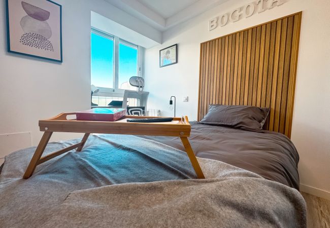 Alquiler por habitaciones en Madrid - Bogota: habitación perfecta para vivir y compartir en Madrid 