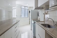 Apartamento en Rio de Janeiro - Cómodo a 4 minutos de la Praia do Leblon | AP801