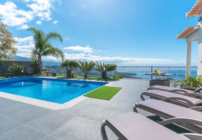 Villa en Câmara de Lobos - Palm Paradise by Atlantic Holiday