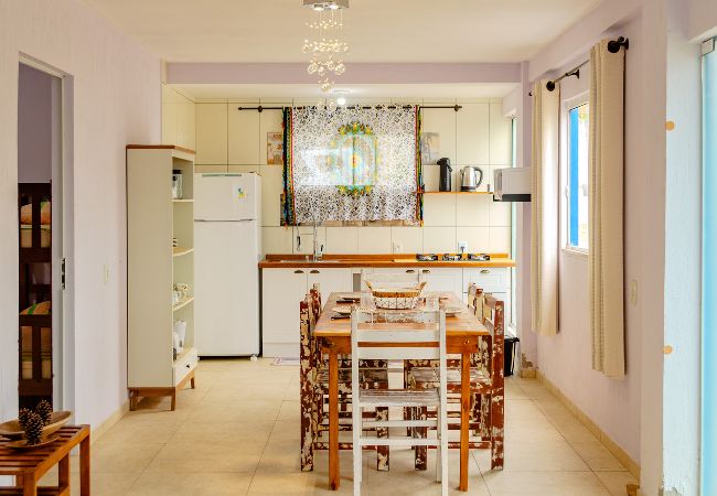 Casa en Imbituba - Casa aconchegante c wi-fi entre a natureza e o mar 