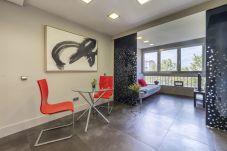 Apartamento en Madrid - Alquiler Mensual en Madrid – Piso Exterior con 1 Dormitorio + Estudio y 2 Baños.Temporal