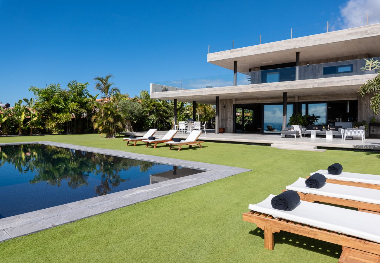 Destino turístico con alojamiento disponible para reservar en Liviind Travel