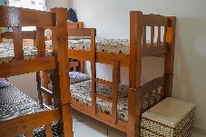 Apartamento en Praia Grande - Apto com wi-fi, ar cond. e garagem à 100m da praia