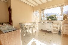 Apartamento en Angra dos Reis - Apto c/ Wi-fi,  garagem e vista das montanhas