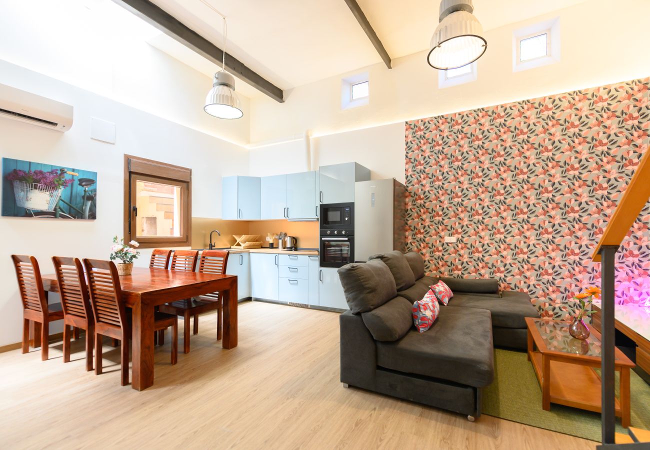 Apartamento en Madrid - Dúplex Moderno con 2 Dormitorios, Cocina Equipada – Confort y Estilo.Temporal