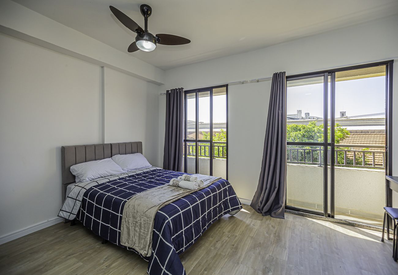 Apartamento en São Paulo - Loft com smart lock e varanda no Bresser