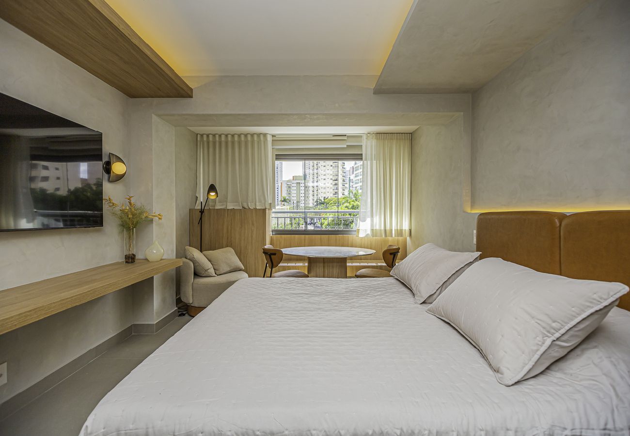 Apartamento en São Paulo -  Flat c/ Piscina e Academia na Chácara Klabin