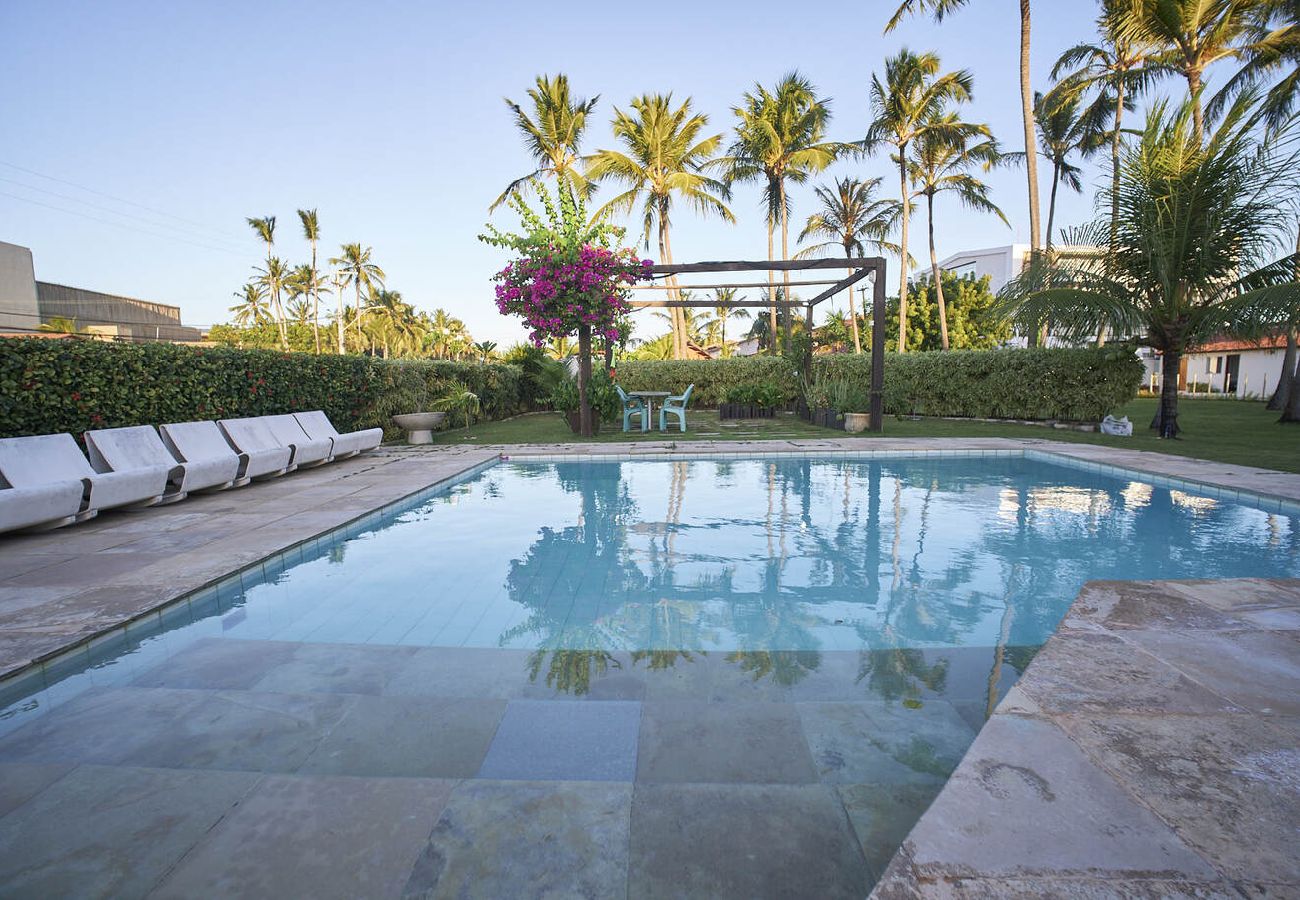 Casa en Caucaia -  Casa com Piscina, Churrasqueira e Wi-Fi – Cumbuco