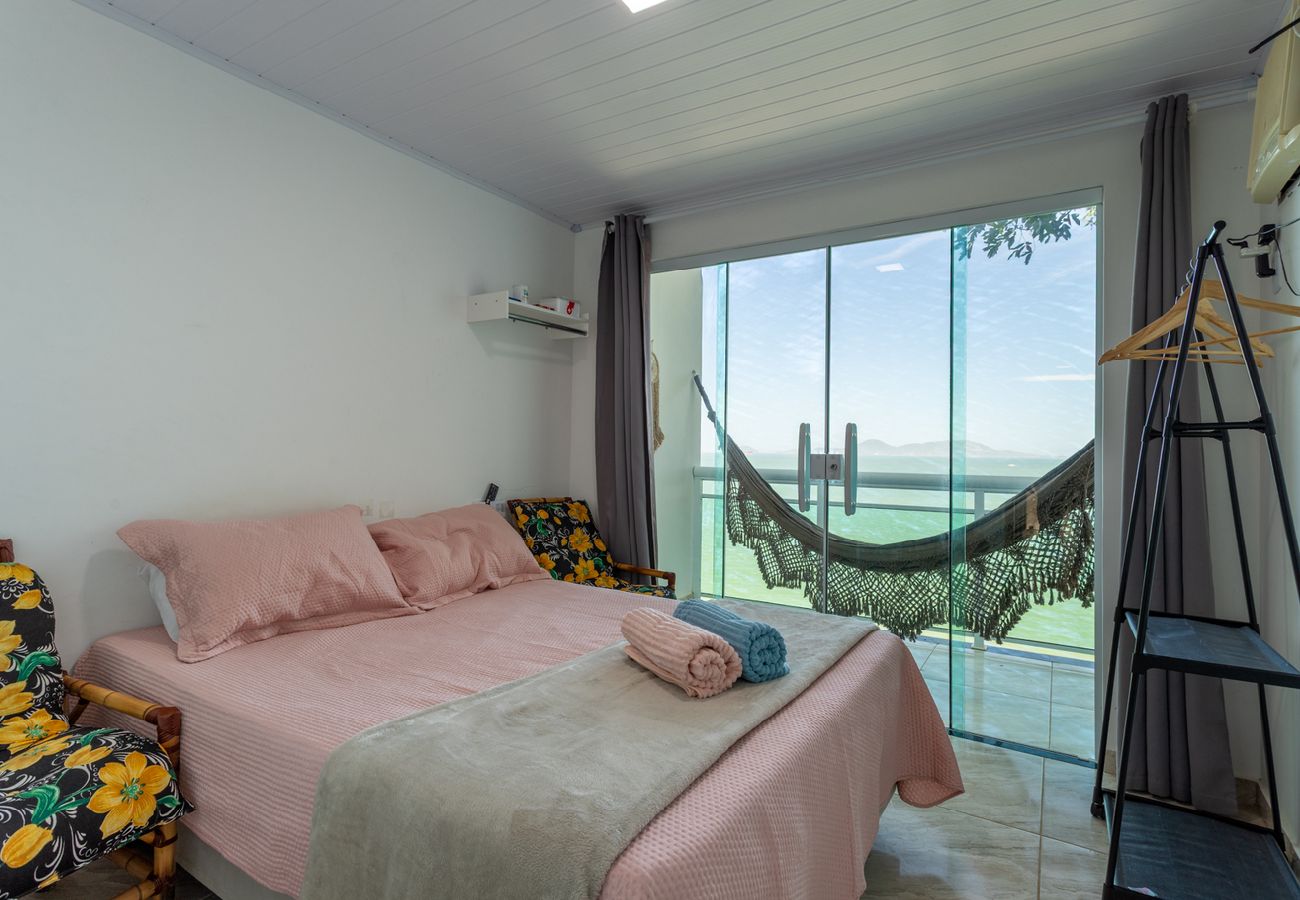 Apartamento en Mangaratiba -  Loft em condomínio com mar em Mangaratiba