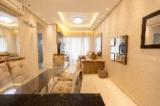 Apartamento en Guarujá - Apto c Piscina e Brinquedoteca a 400m da praia