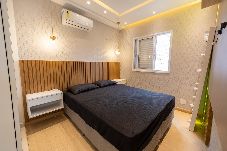 Apartamento en Guarujá - Apto c Piscina e Brinquedoteca a 400m da praia