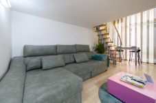 Apartamento en Madrid - Moderno dúplex de 1 dormitorio con todas las comodidades en el centro de Madrid 