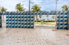 Apartamento en Praia Grande - Apto Beira-mar c/ Vista Lateral e Garagem