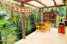 Casa en Rio de Janeiro - Casa de Campo con Chimenea Exterior, Hamaca y Lago