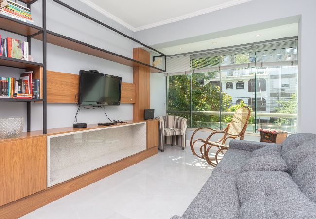 Apartamento en Porto Alegre - Apartamento Climatizado com Garagem e Wi-Fi