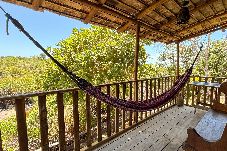 Apartamento en Prado - Bangalô à Beira da Lagoa com Acesso Direto à Praia