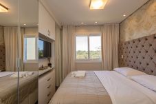 Apartamento en Gramado - Ap 2D (1 suíte) com Vista para o Bosque!